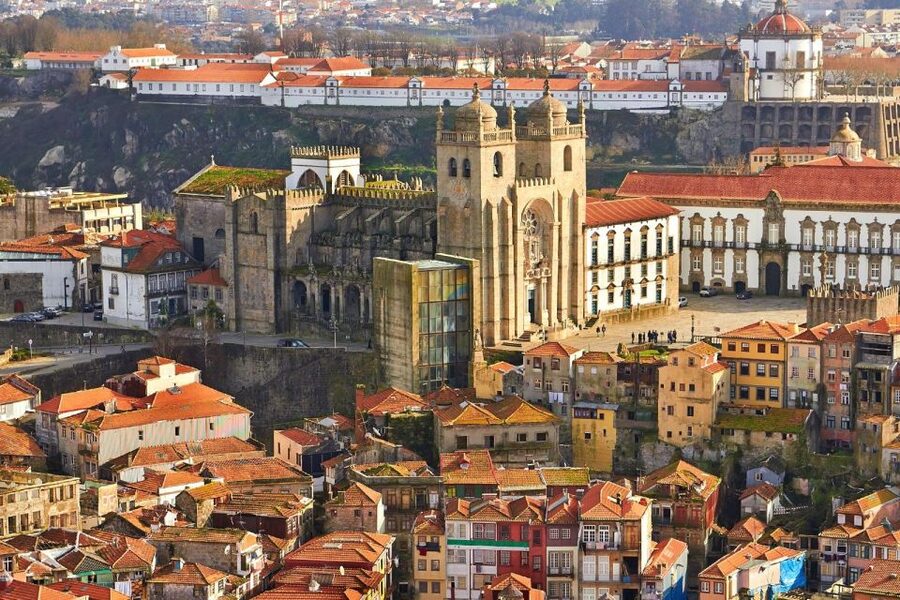 Porto Ribeira and highlights Private Walking Tour - Price and Value: Is $41 Worth a 2-Hour Private Walk?