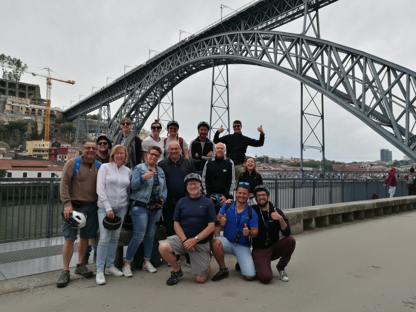 Porto: Riverside Panoramic E-Bike Tour - Jardim do Cálem to Foz do Douro, River Rhythm Meets Ocean Air