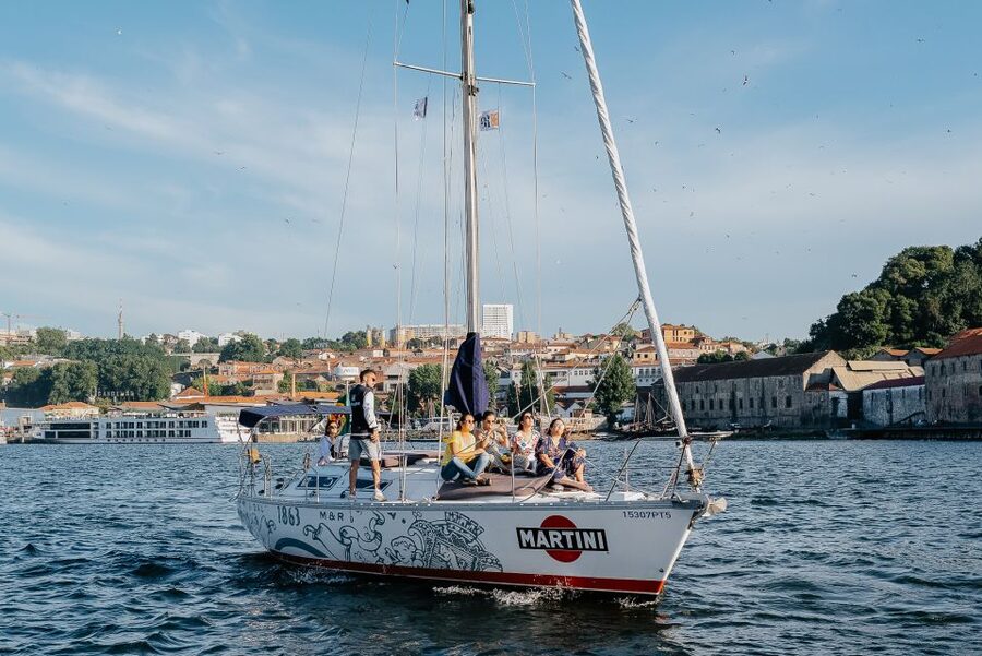 Porto: Romantic Sailboat Cruise - A private 2-hour Porto ride that feels romantic, not touristy