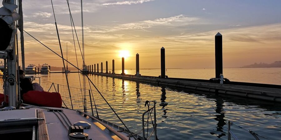 Porto: Romantic Sailboat Cruise - Price and value: $294 for up to two, what that really buys