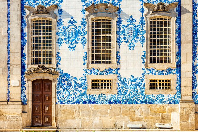 Porto’s Marvelous Milestones: Private City Highlights Tour - Jewish heritage on a Porto walking route
