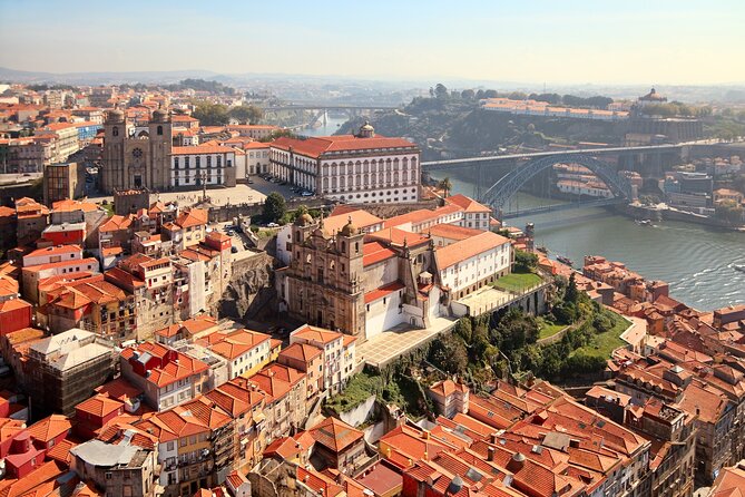 Porto’s Marvelous Milestones: Private City Highlights Tour - Torre dos Clérigos: a quick outside view with skyline payoff
