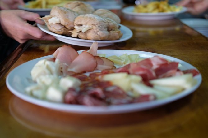 ️Porto’s Secret Traditional Flavours ️ - What the guide actually does (beyond handing you plates)
