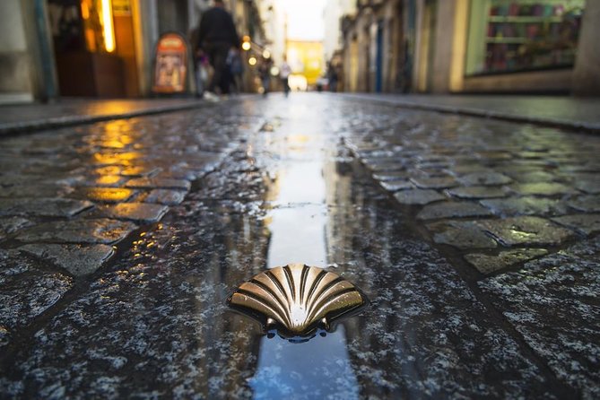 Porto: Santiago de Compostela and Valença do Minho Day Trip - Crossing into Spain: following the Camino to its goal