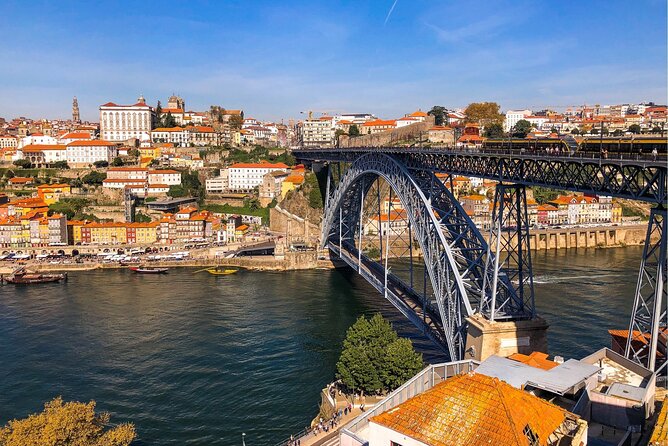 Porto Scavenger Hunt and Sights Self-Guided Tour - Stop 2, Torre dos Clérigos: a clue stop with Porto’s “big views” energy