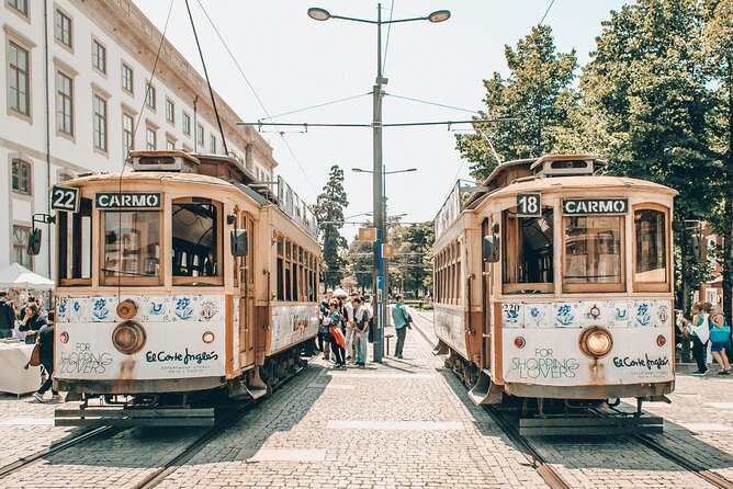 Porto Scavenger Hunt and Sights Self-Guided Tour - Beyond the main stops: how the photo tasks and points change your route
