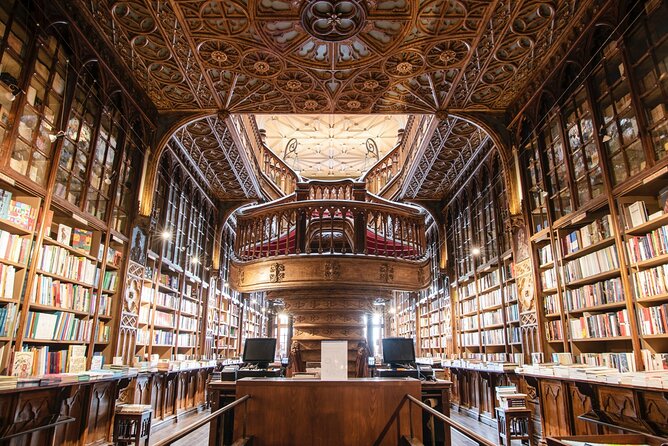 Porto Scavenger Hunt and Sights Self-Guided Tour - Timing it in your day, and why “no time limits” helps in Porto