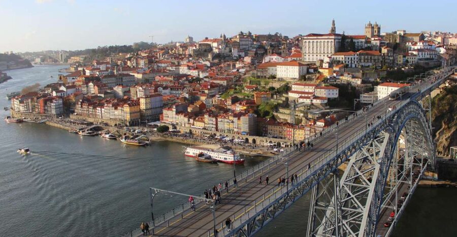 Porto: secrets of Vila Nova de Gaia, a self-guided city game - Timing: What 90 Minutes Feels Like in Real Streets