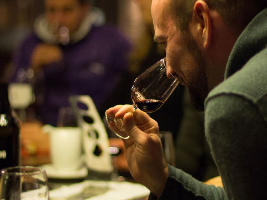 Porto: Self-Guided Bike and Boat Tour with Port Wine Tasting - The Six Bridges rabelo cruise, why 50 minutes is the right length