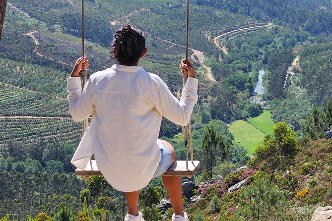Porto: Small Group 4x4 Tour in Oporto Mountains - Offroad - Guide Style and Off-Road Safety You Can Feel