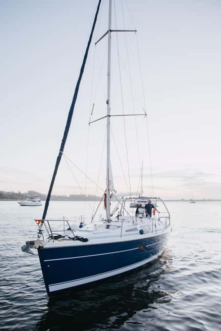Porto: Sunset Cruise with Welcome Drink in a Sailboat - Stop by stop: what you’ll experience along the way