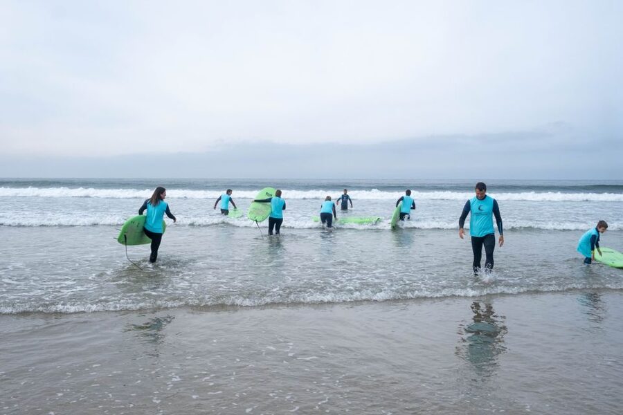 Porto: Surf Lesson with Transportation at Ocean Origin - Praia de Azurara session: safety, paddling, then real surfing