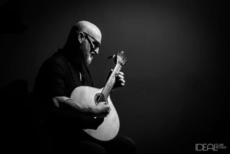 Porto: The highest-rated traditional fado concert (downtown) - What the one-hour show feels like in real time