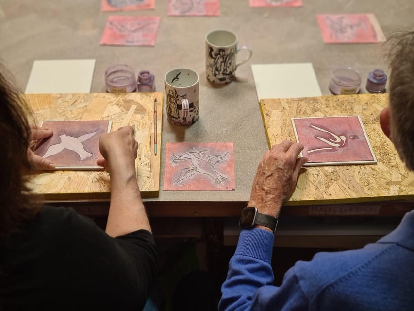 Porto: Tile Painting Workshop with Tea and Port Wine - The 2-hour flow: history, techniques, and painting your two tiles