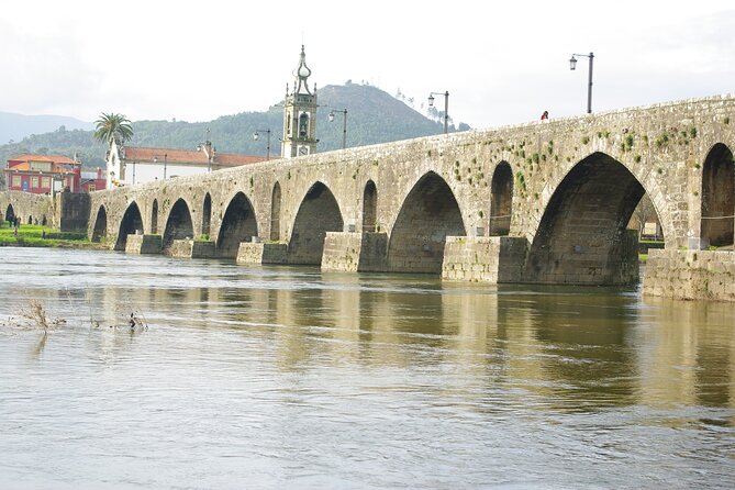 Porto to Santiago Compostela with Braga-Guimarães-Barcelos-Viana - Braga and Bom Jesus do Monte, the stop that turns a transfer into a day