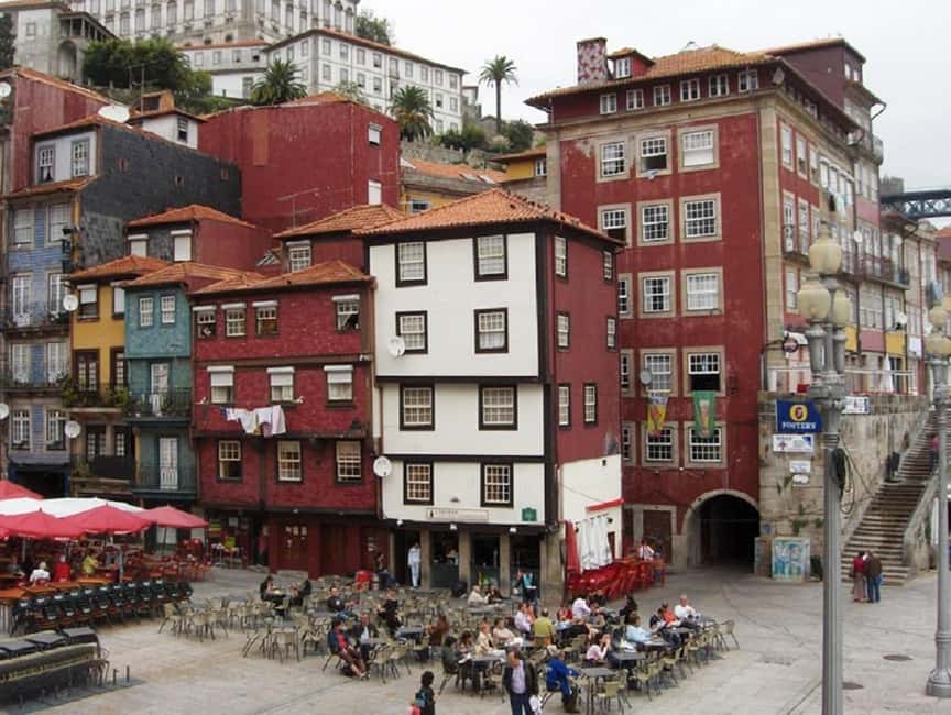 Porto Tour (4Hours) - Half Day - Casa da Música and the quick hop to the coast