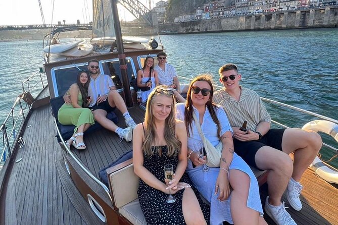 Porto: Tour on the Douro River in a Classic Boat - Welcome drink, charcuterie, and that tomato jam everyone keeps naming