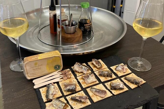 Porto Traditional Market: Portuguese Lunch & Wine Private Tour - Price and value: why $126.43 can make sense