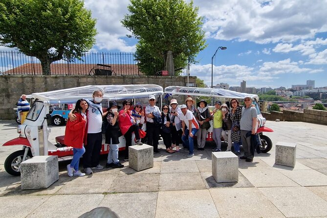 Porto: tuk tuk adventure tours old town 1h - Meeting at Vímara Peres, Then Rolling Into the Old Town