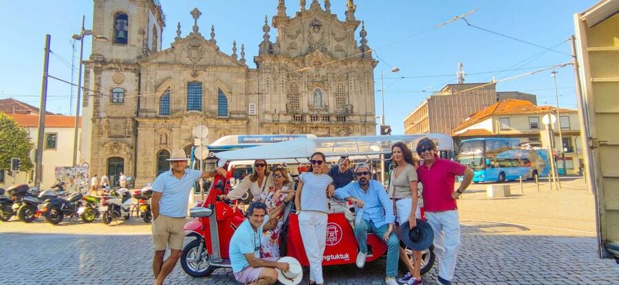 Porto: Tuk-Tuk Tour, Douro River Cruise, and Wine Tasting - Electric Tuk-Tuk Porto Orientation, Starting at Largo Actor Dias