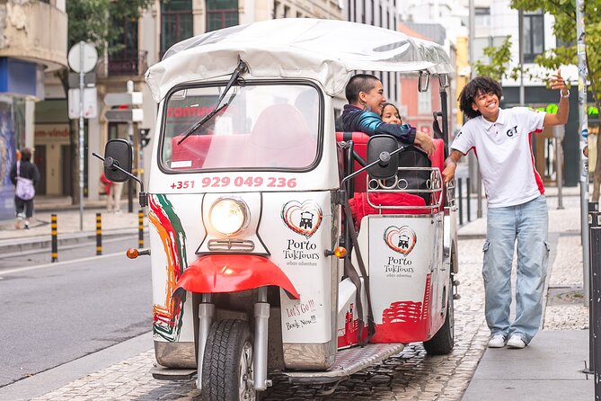 Porto: Tuk tuk vip guided tour - 1.30h - Key Highlights Worth Prioritizing