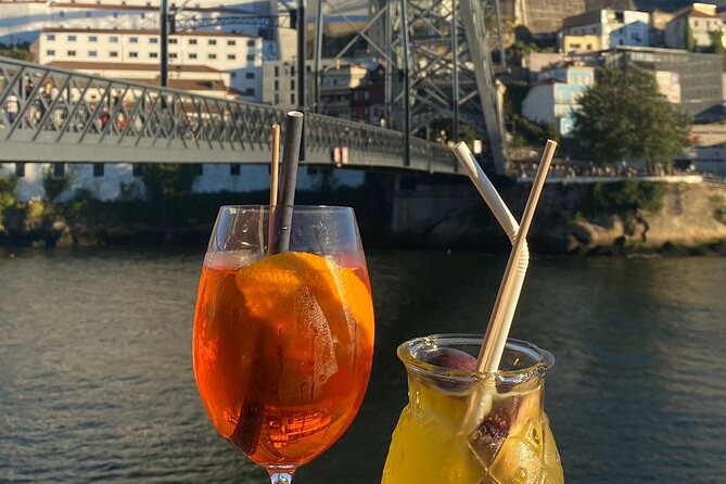 Porto, unveiling the city | walking tour | city gems - Stop 4: Torre dos Clérigos for a Vertical Porto Moment