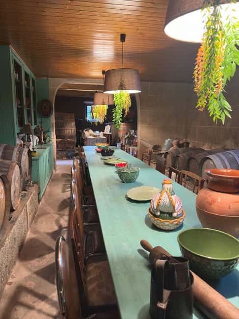 Porto: Vinho Verde Region Tour with 2 Wineries & Lunch - Price and value for a full 9-hour wine day