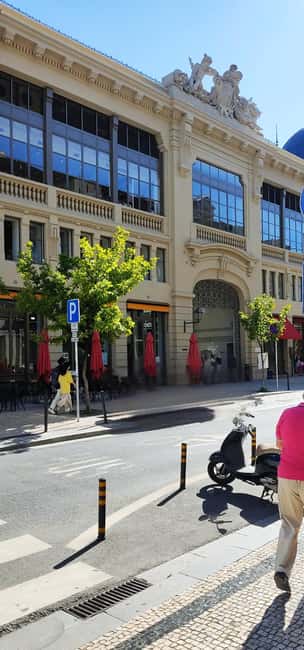 Porto Walking Tour: Exclusive Instant Photo Included - Start at Trindade, then let Porto lead your eyes