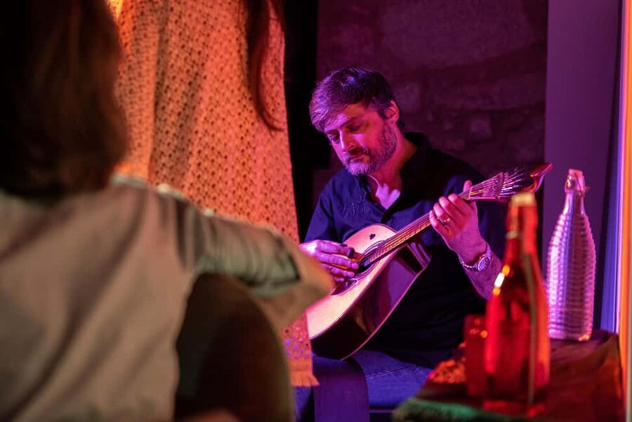 Porto: What is Fado? Commented Live Concert with Port Wine - Audience participation: singalongs that feel like a feature, not a gimmick