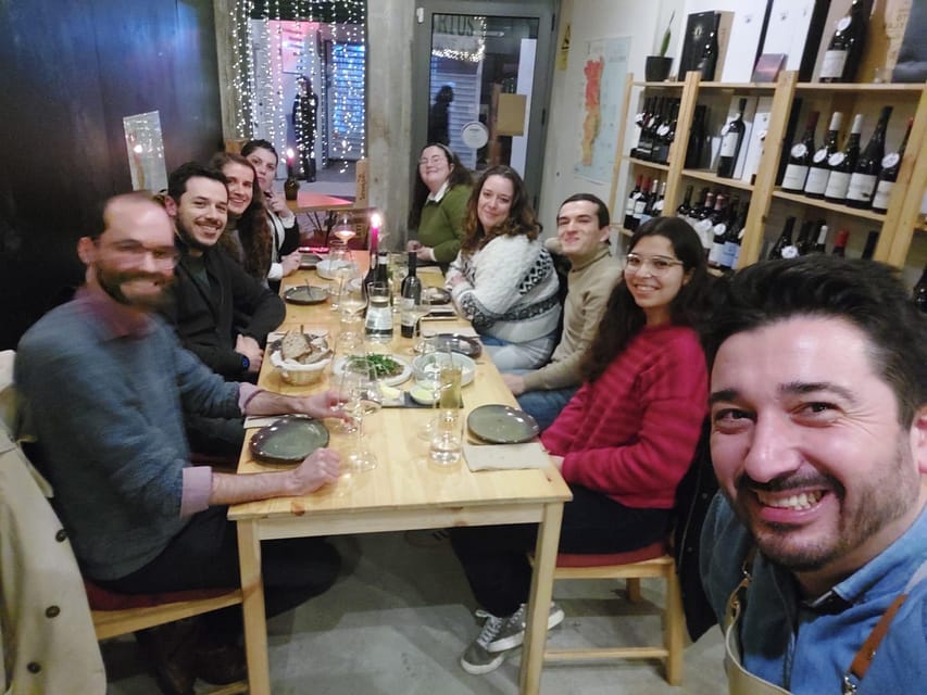 Porto: Wine Tasting Class with 4 Wines in Portus Wine - The four pours: what to notice in each style