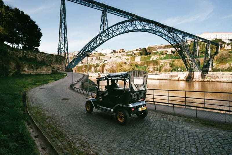 Porto: Wine Tastings (Green Wine) & Lunch & Porto Old Tour - Key highlights worth clocking
