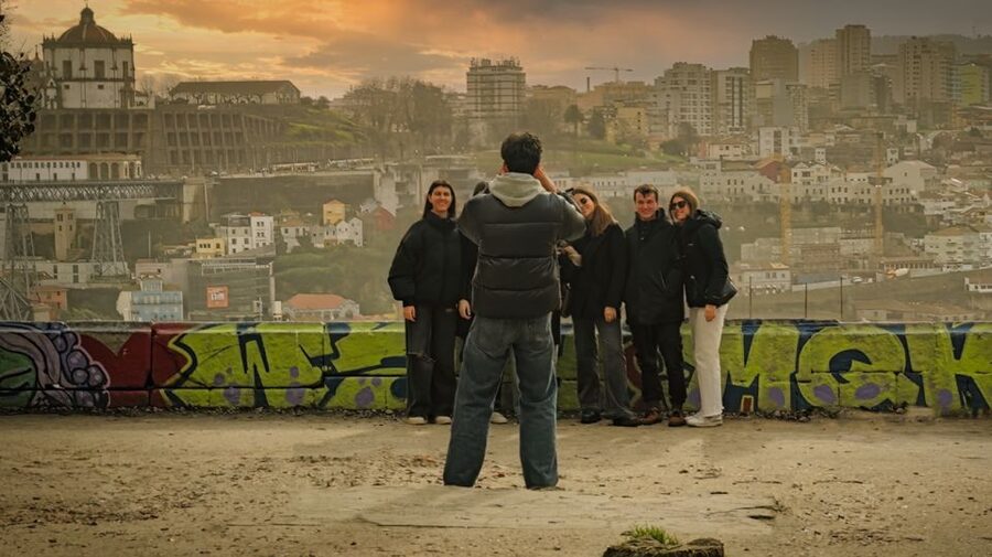 Porto: Wine Tour & One Hour Fado Show | All Included - The one-hour wine-and-music finale: Fado with Port Wine