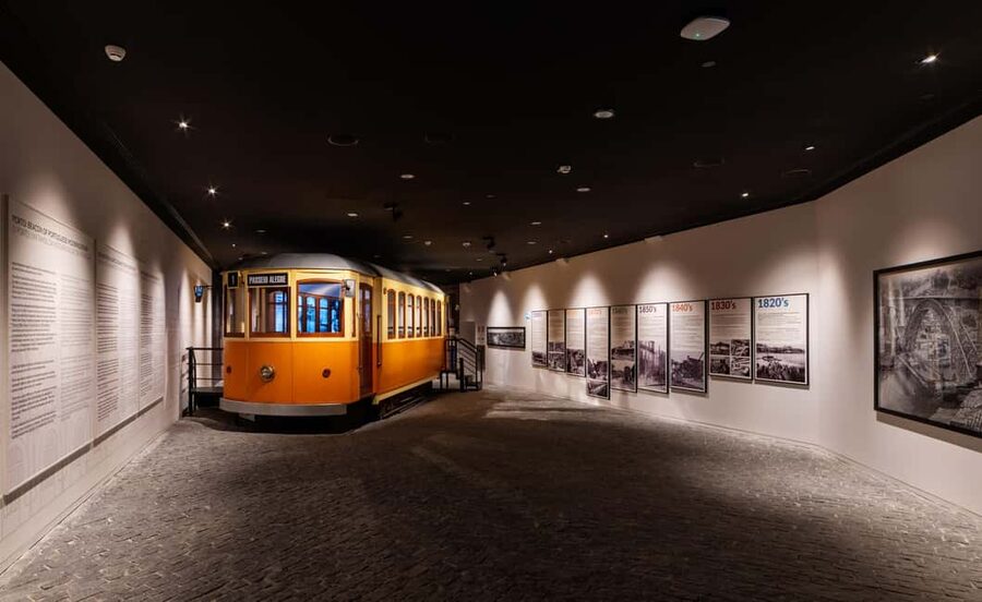 Porto: WOW Daily Ticket: Explore, taste & enjoy in 2 days - The Wine Experience: tastings plus a wine museum that works for non-wine people