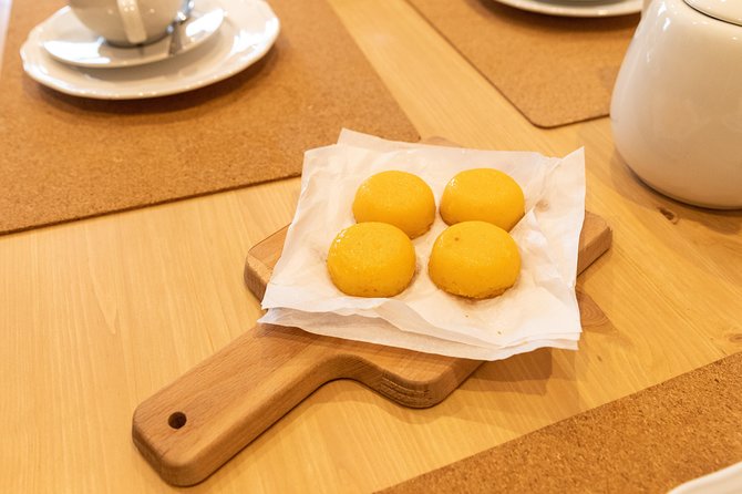 Portuguese Dessert Workshop in Central Porto Home - Drinks and BYOB: How to Plan Your Afternoon