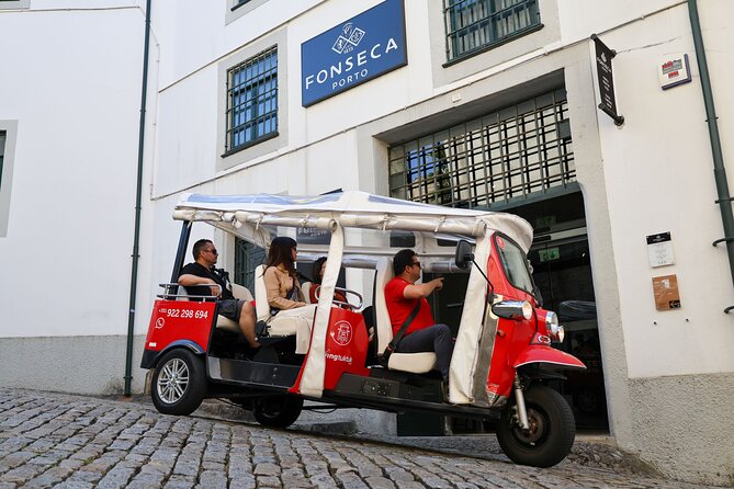 Private 4 Hour Tuk Tuk Tour with Port Wine Cellar Visit & Tasting - Carmo Church tiles and the narrowest house detail