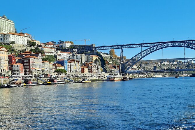 Private Airport Transfer: Porto (24/7 Mercedes VIP Service) - A simple way to plan your first evening after arrival