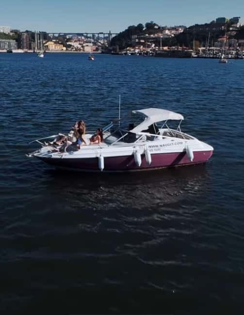 Private Boat Tour 6 Bridges, up to 6px Sunset Option - Price and value: $205 per group (not per person)