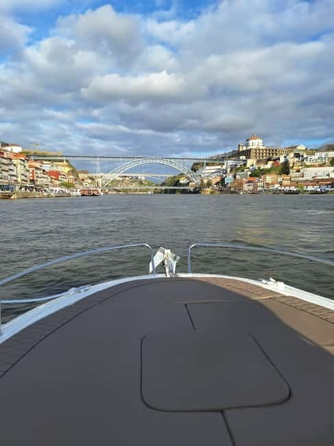 Private Boat Tour in Porto with Portuguese Tapas Option - Quick hits for your Douro cruise
