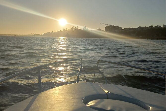 Private Boat Tour on the Douro River at Sunset - Freixo Marina to the boat: where your evening starts