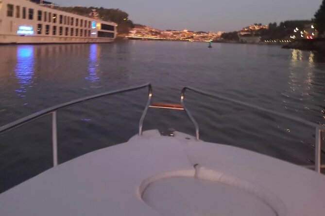 Private Boat Tour on the Douro River at Sunset - Back in Porto and Gaia: night lights from the water
