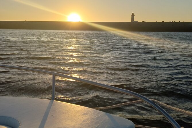 Private Boat Tour on the Douro River at Sunset - Food, wine, and the hosts who make it feel personal