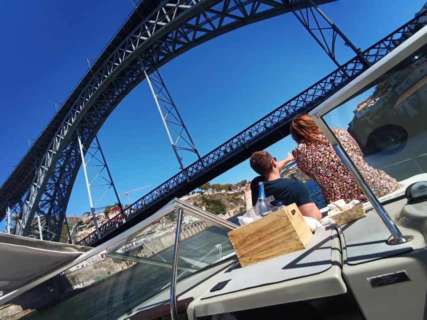 Private Boat Trip for 2 with Tasting in Porto -Sunset Option - Foz do Douro photo stop: where the river and sea vibe comes in