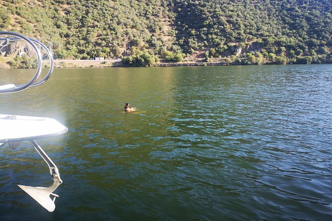 Private boat trip with lunch in a typical restaurant - Weather matters, but the flexibility is there
