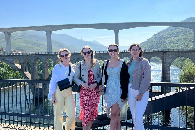 Private Douro Valley Food and Wine Tour From Porto - Douro Valley viewpoints: short photo breaks that actually help