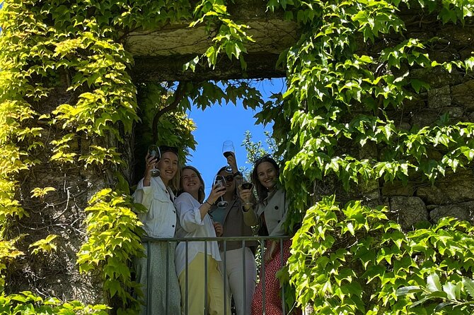 Private Douro Valley Food and Wine Tour From Porto - Pickup and drive: a full day without feeling rushed