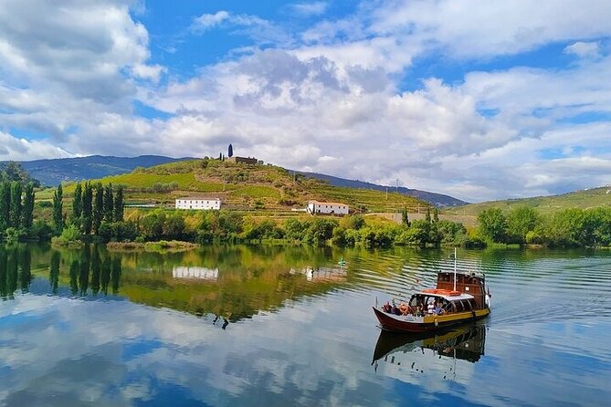 Private Douro Valley Tour Taylor Made from Porto - A private Douro day that starts from Porto at 8:30 am