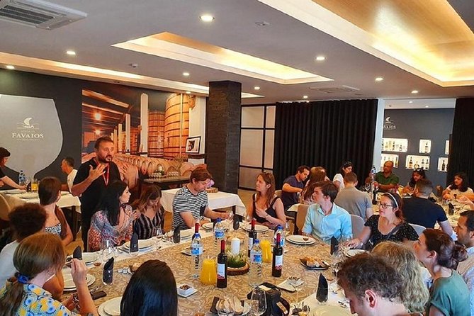 Private Douro Valley Wine Tour: 2 Wine Estates, Lunch and Cruise - Second winery and tasting: from vineyard to bottle
