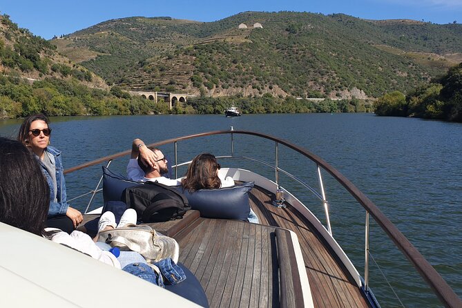 Private full-Day Tour to Douro Valley - Price and value: what $514.40 per person really covers