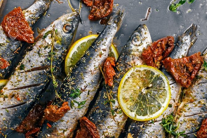Private & Personalized Food Tour of Porto with a Local Guide - Stop three: Seafood street tastes, not theory