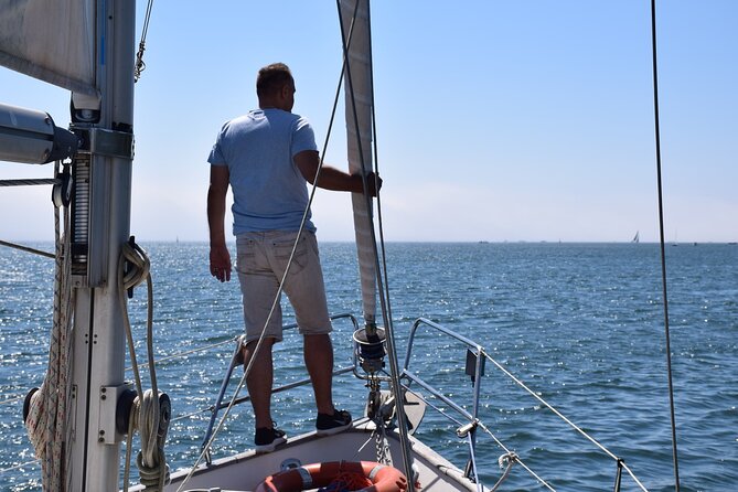 Private Sailing Charter in Porto - Marina da Afurada: your launch point in Vila Nova de Gaia